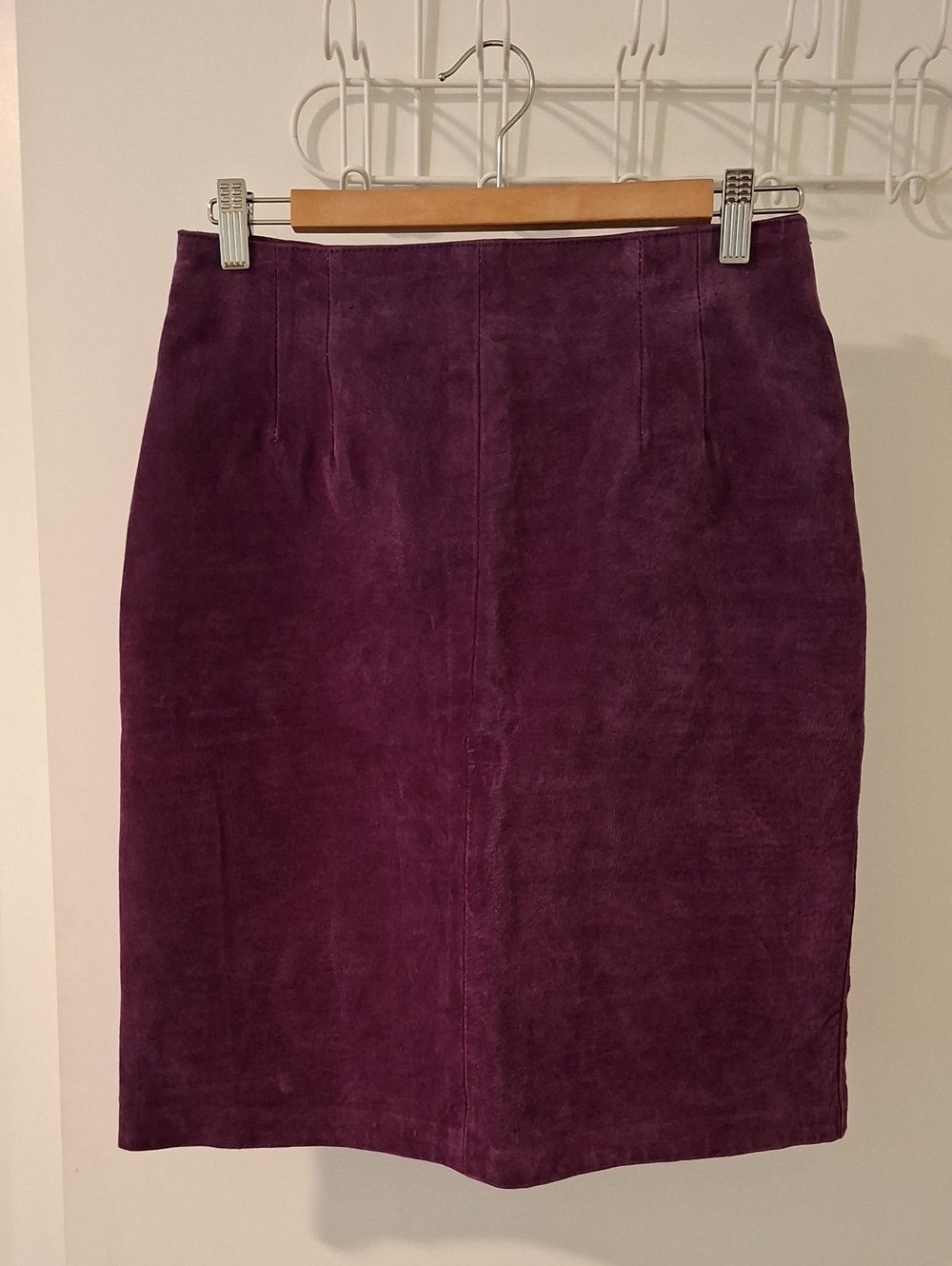 Vintage Rich Purple Genuine Suede Pencil Skirt Feminine Classic (Size S)